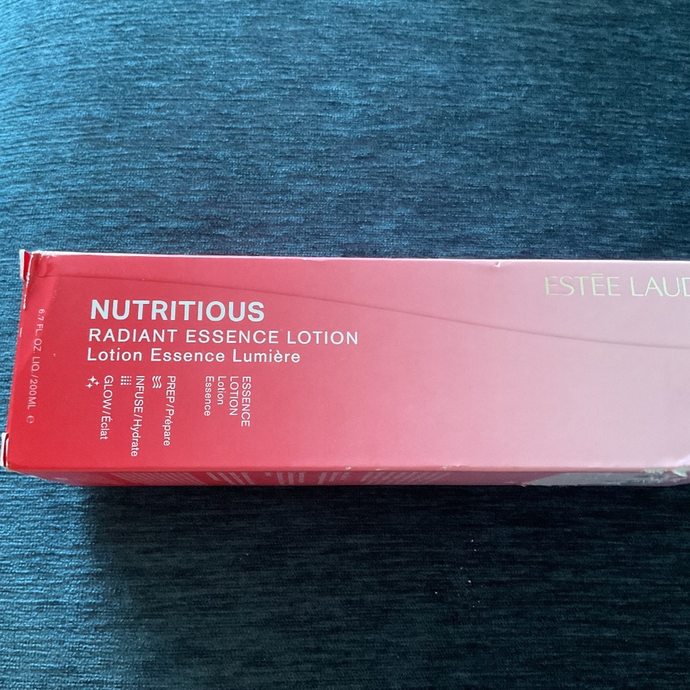 Estée Lauder Nutritious Radiant Essence Lotion NIB